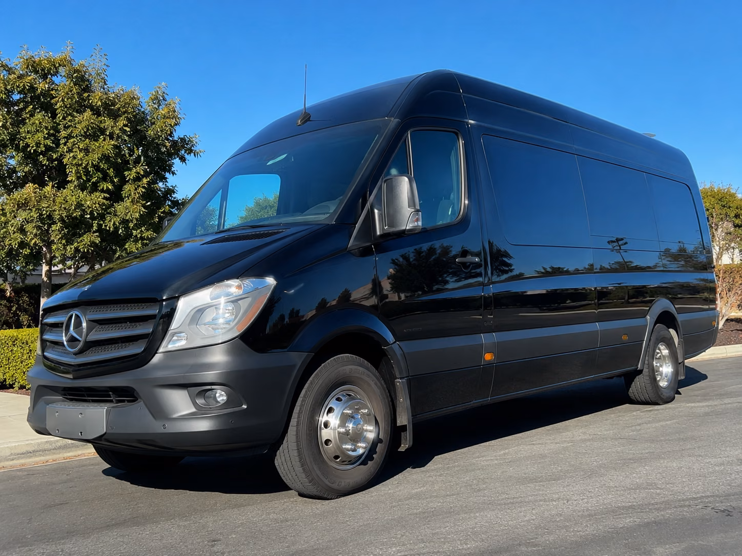 client transfer and vip executive sprinter van service in new york city