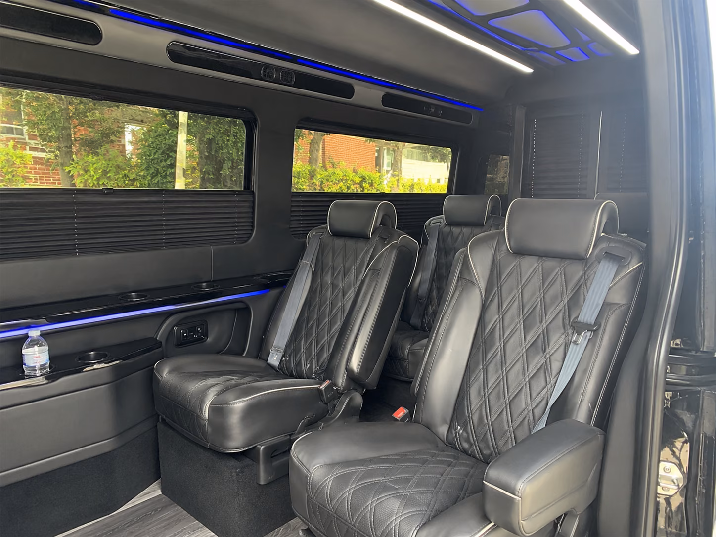 find the perfect transportation for your next corporate event 1