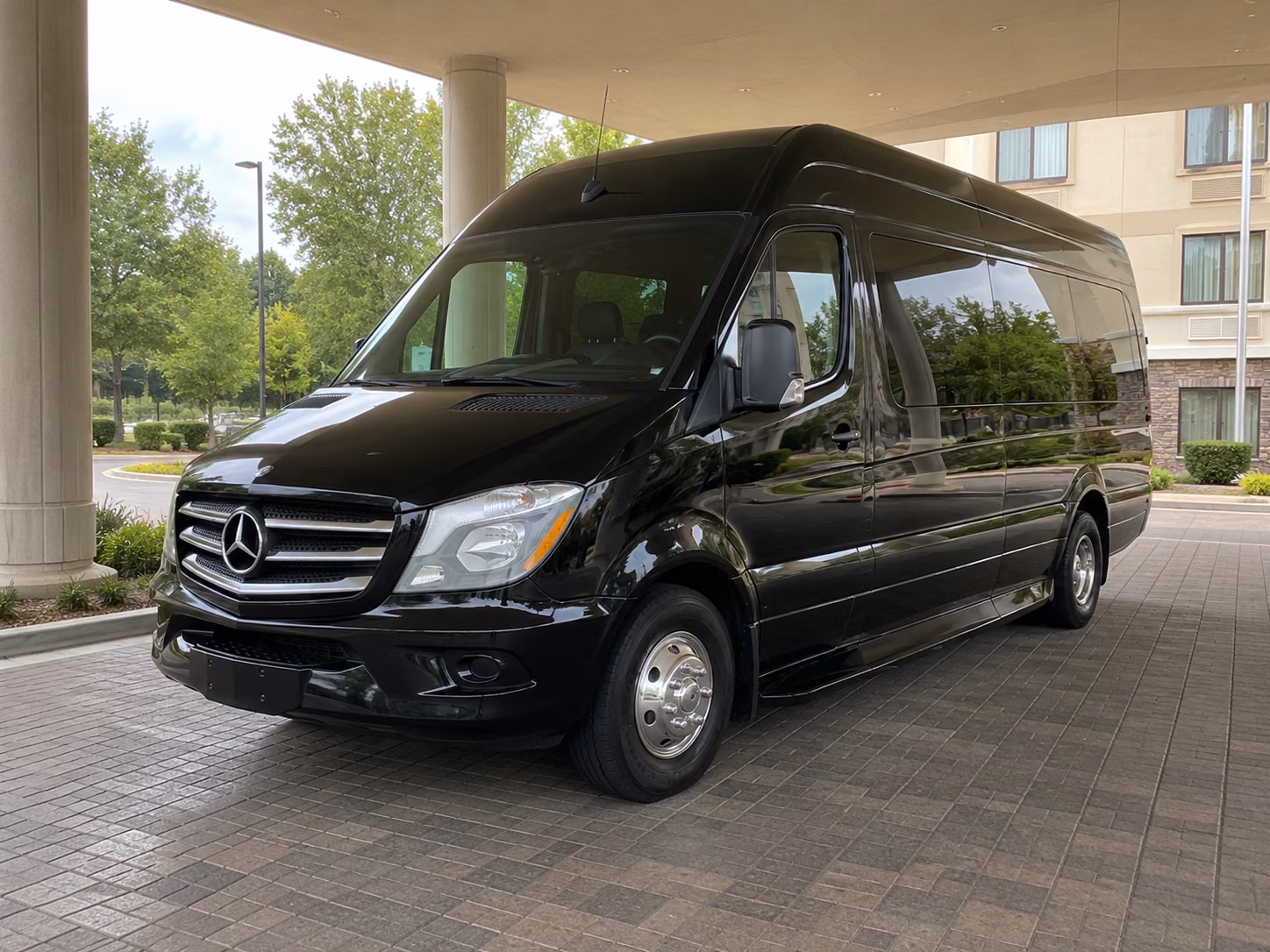 find the perfect transportation for your next wine tour 1